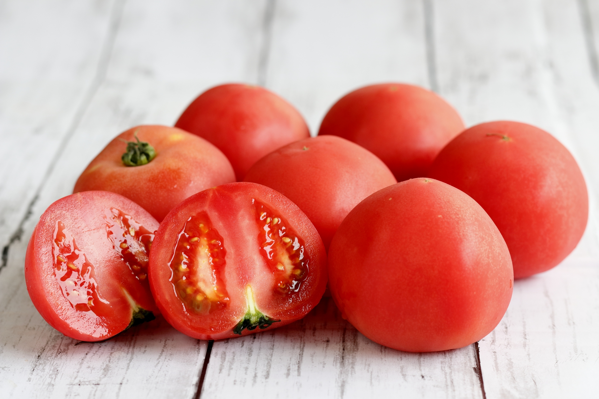 トマトジュースの魅力再発見！ なぜ多くの人が愛飲するのか？ その理由を徹底分析